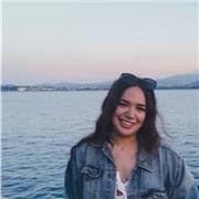 Profesora de Inglés Nativa con un año de experiencia, dispuesta a dar clases a niños en Santander o en línea